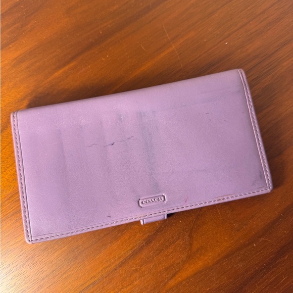 Coach Handbags - Vintage Coach Lavender Leather Checkbook Wallet